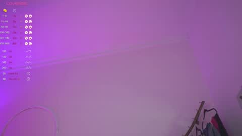 Snapshot of mia_coliin chatting on March 9, 12:42 pm Anna online show from March 9, 12:42 pm
