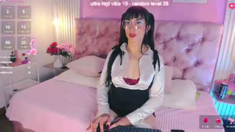 mia_colle online show from July 25, 8:16 pm