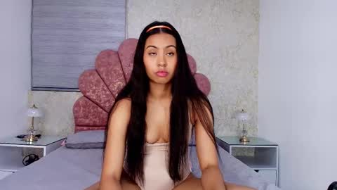 Mia  online show from March 26, 3:30 am