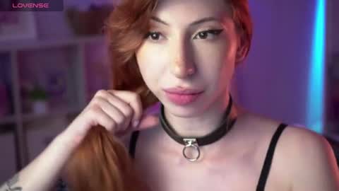 Hi I am Mia online show from July 6, 9:03 am