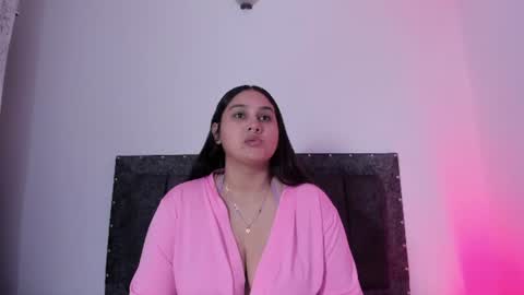 FERNANDA  online show from July 27, 12:35 pm