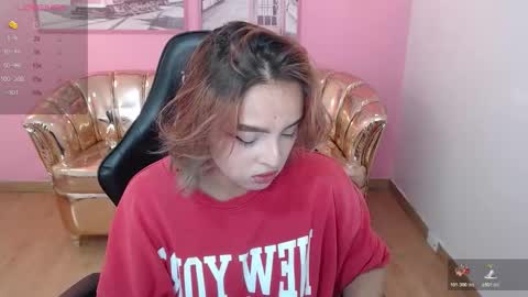 Mia online show from November 11, 12:35 pm