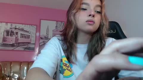 Snapshot of mia_foster_t chatting on October 11, 1:58 pm Mia online show from October 11, 1:58 pm