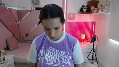 mia_garcia28 online show from June 13, 3:20 pm