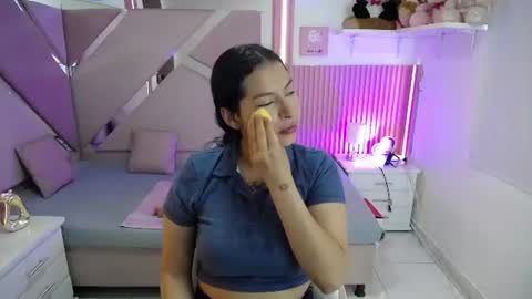 mia_garcia28 online show from July 24, 4:27 pm