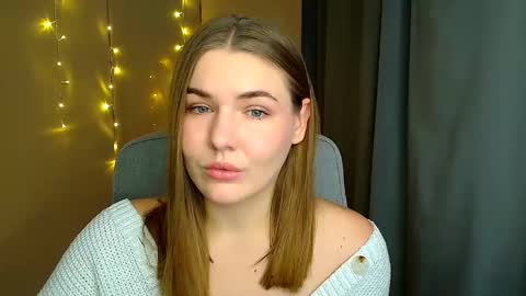 mia_lemm online show from November 24, 8:49 am