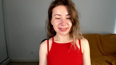 Mia online show from April 30, 7:02 am