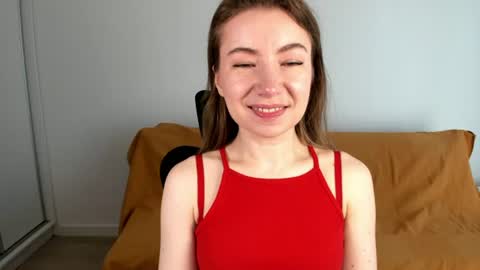 Mia online show from June 12, 6:54 am