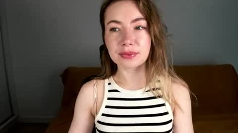 Mia online show from July 7, 6:16 am