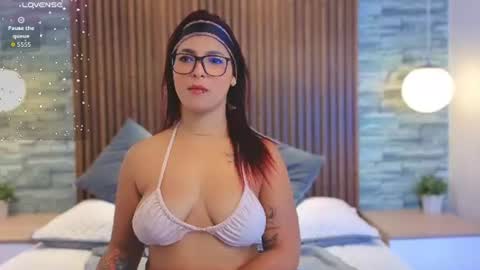 Mia Milf online show from July 20, 11:34 am