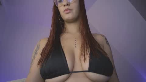 mia independent model online show from December 3, 2:19 pm