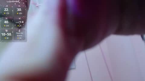 Mia  online show from December 17, 1:26 pm