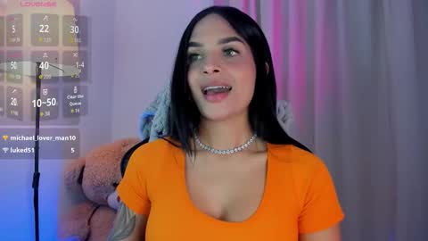 Mia online show from November 5, 1:11 am