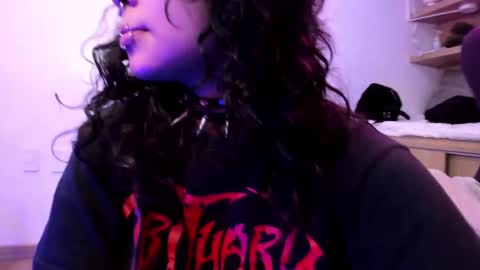 Mia online show from February 1, 12:37 pm