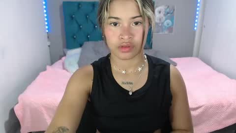 miacumgirl online show from June 3, 12:50 pm