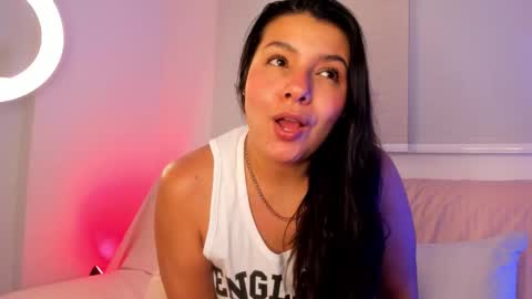 IG Yojanagomez  online show from February 3, 2:53 am