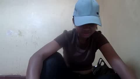 miah_land online show from October 10, 11:04 am