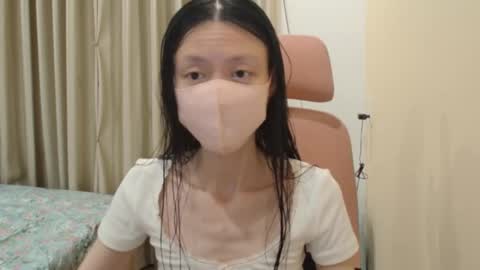 miahchan68 online show from February 6, 1:36 pm