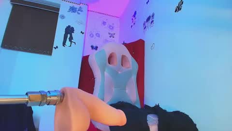 MIA VELEZ online show from October 11, 7:02 am