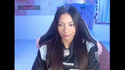 miaisabella905137 online show from July 17, 3:16 pm