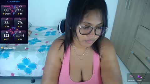 Snapshot of miajoseph_ chatting on September 24, 4:22 am miajoseph_ online show from September 24, 4:22 am