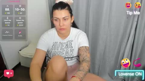 Mia Kittyy online show from February 26, 1:15 am