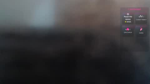 mialane3 online show from May 31, 12:44 pm