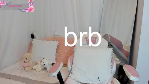 mia 600am-1000am Colombia time online show from December 17, 3:11 am