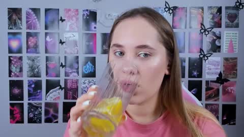 miamilas online show from February 14, 7:38 am