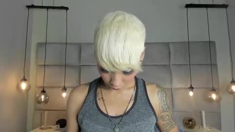 Mia Morgann online show from January 18, 4:10 pm