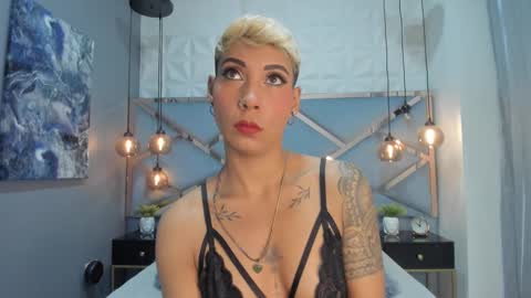 Mia Morgann online show from January 15, 11:53 am