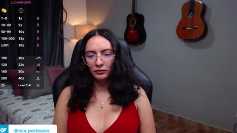 MIAPORTMANN online show from January 20, 12:18 pm