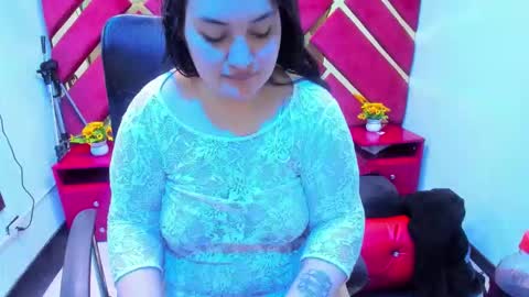 MiaRouse online show from February 13, 6:15 am