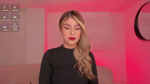 Mia Silva online show from July 17, 11:25 am