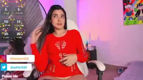 Mia Villalobos online show from July 18, 1:42 am
