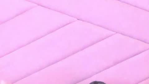 MiaWeiss online show from April 6, 10:11 pm