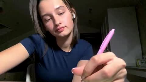 Snapshot of michael_pors chatting on October 2, 4:01 pm Emily online show from October 2, 4:01 pm