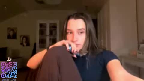 Emily online show from November 16, 3:56 pm