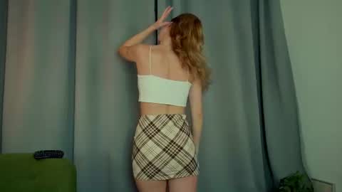 sophie  online show from July 8, 10:28 am