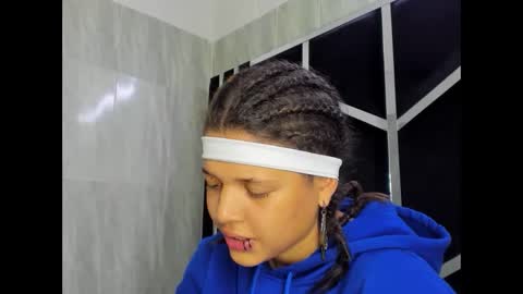 michell_rs online show from March 5, 1:10 am