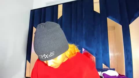 michell_rs online show from October 8, 5:01 am