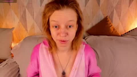 michelle_blond online show from May 27, 1:38 am