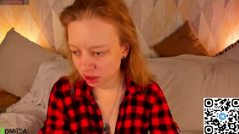 michelle_blond online show from May 31, 1:11 am