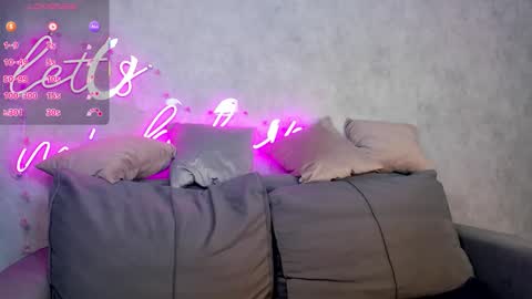 Michelle online show from November 2, 6:50 am