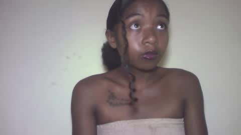 michou_69 online show from May 23, 12:03 pm