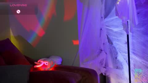 mickeydior online show from October 29, 1:04 pm