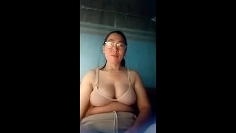Miky online show from May 31, 7:37 pm