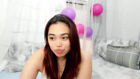 Snapshot of midnightbunny_ chatting on September 25, 5:22 pm Bunny 3 online show from September 25, 5:22 pm