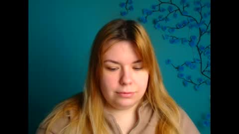 Mariana online show from March 15, 6:15 am