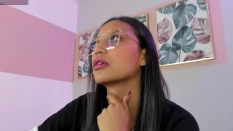 miel_ambar online show from June 21, 3:38 pm